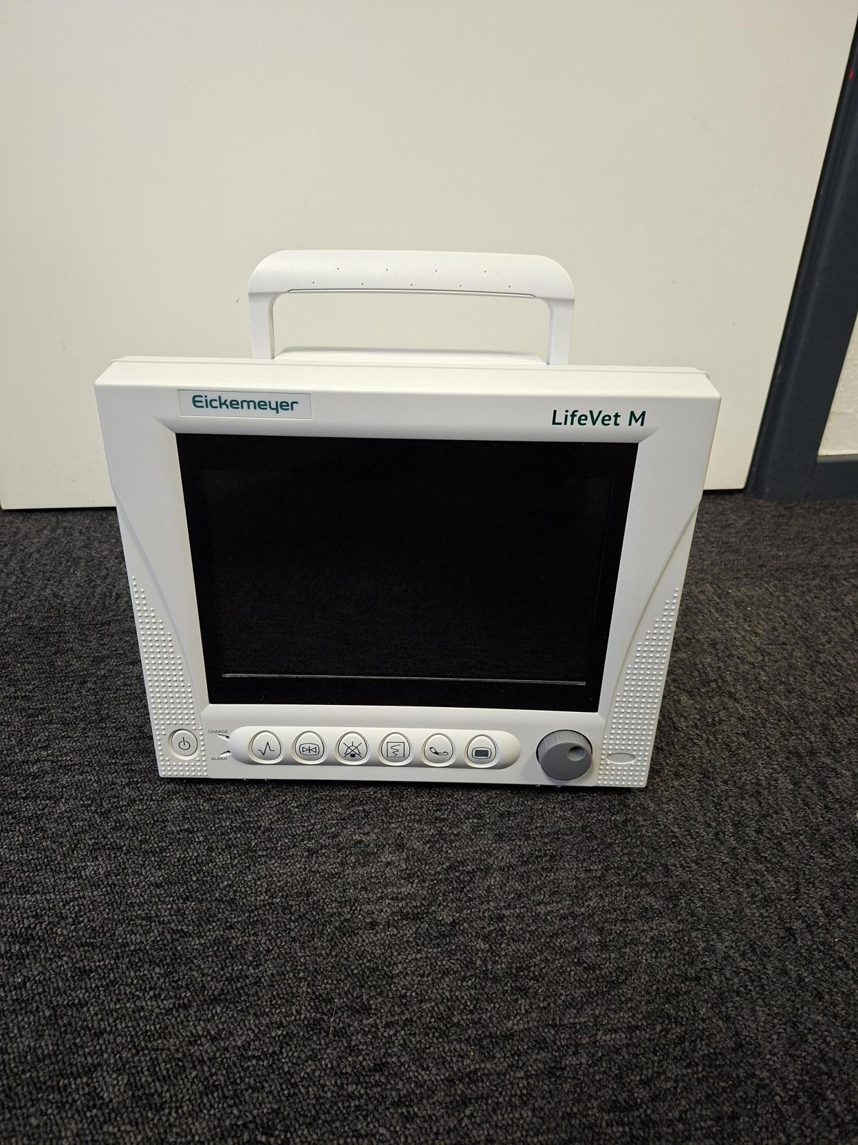 SN 260647 M18405580012  LifeVet M SpO2, blodtryk, EKG, puls, temp.